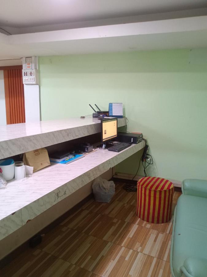 Friendly Hostel - Dmk Airport เฟรนด์ลี่ โฮสเทล ดอนเมือง Bangkok Ngoại thất bức ảnh